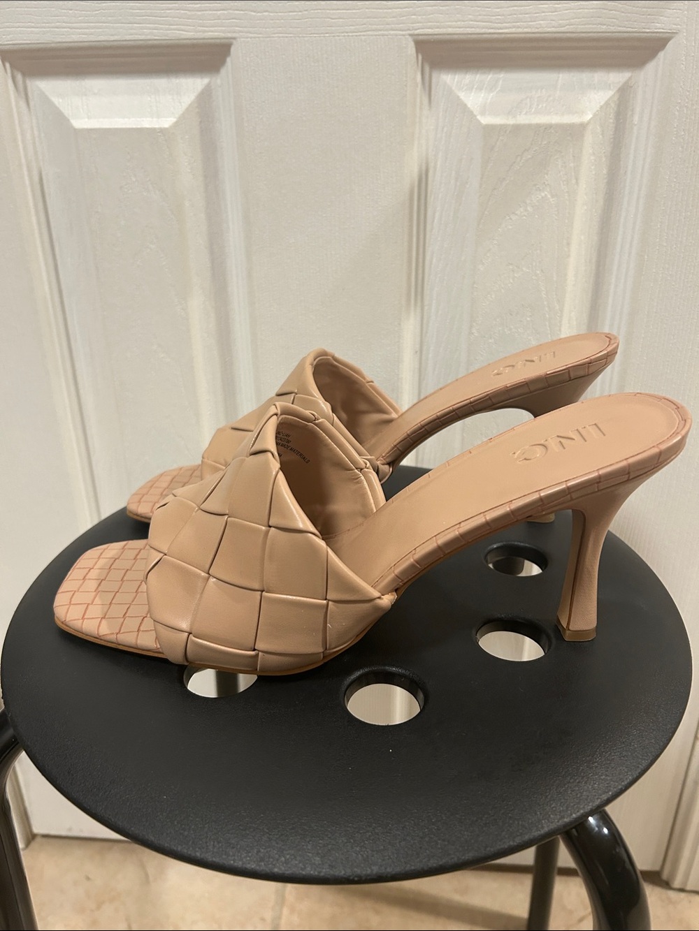 Tan Heeled Slides Size 12